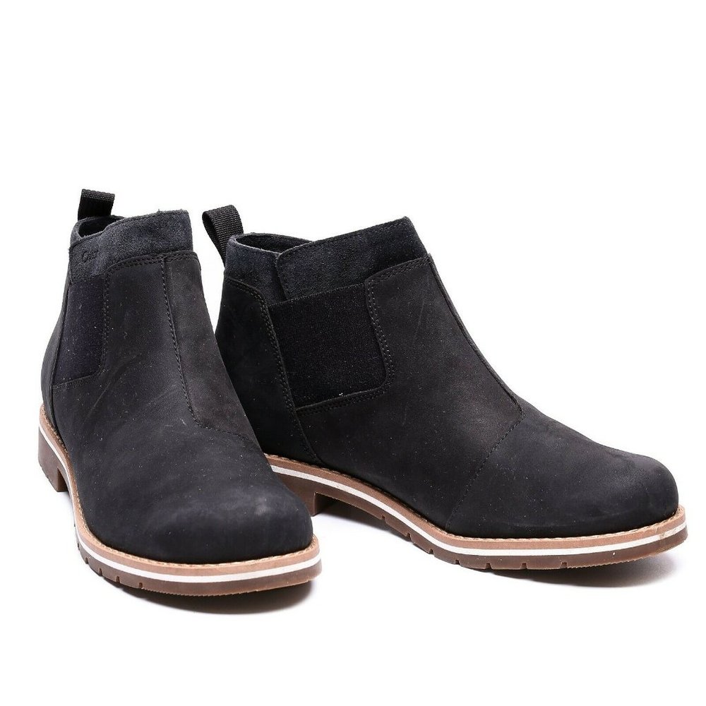 Chaco Cataluna Explorer Women Black Suede Chelsea